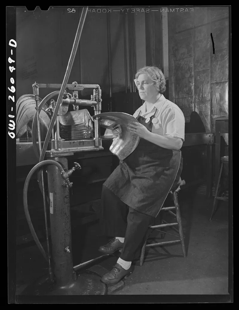 Your Office Chair Is Training Harder Than You Are: Beating the Desk Job Physique Tax