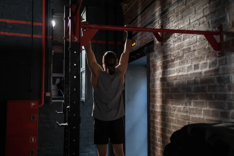 You've Been Pulling Wrong This Whole Time: The Grip Width Secret That Unlocks Serious Lat Growth
